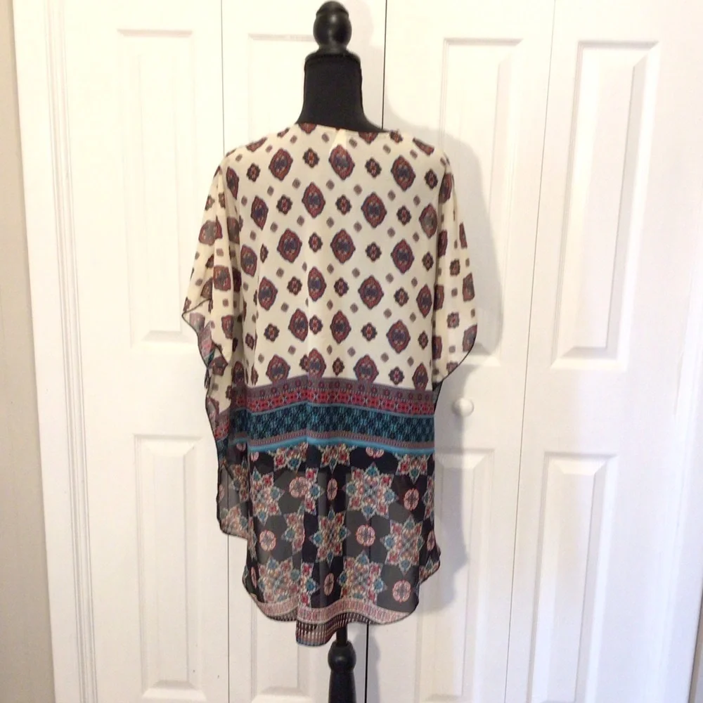 NWOT Live 4 Truth Short Sleeve Semi-Sheer Swimsuit Coverup Kimono Size Small
